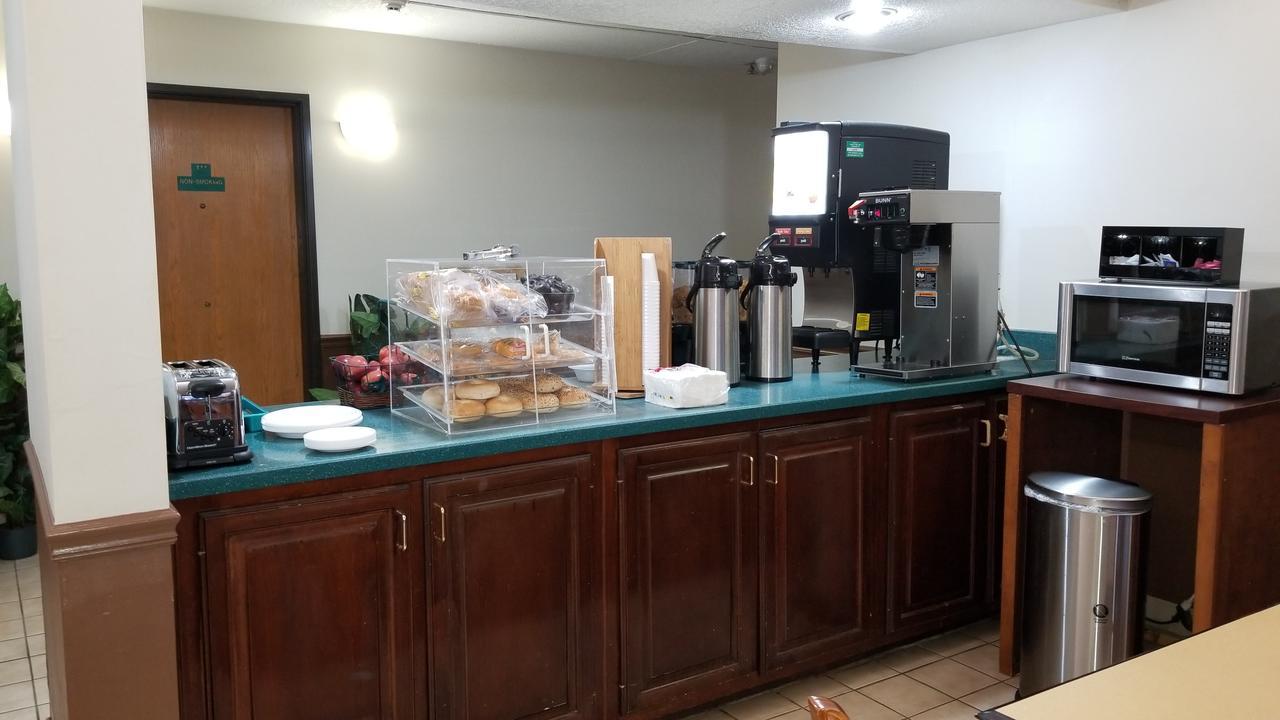 Travel Inn And Suites- Sikeston Miner I-55 Exit-67 ภายนอก รูปภาพ