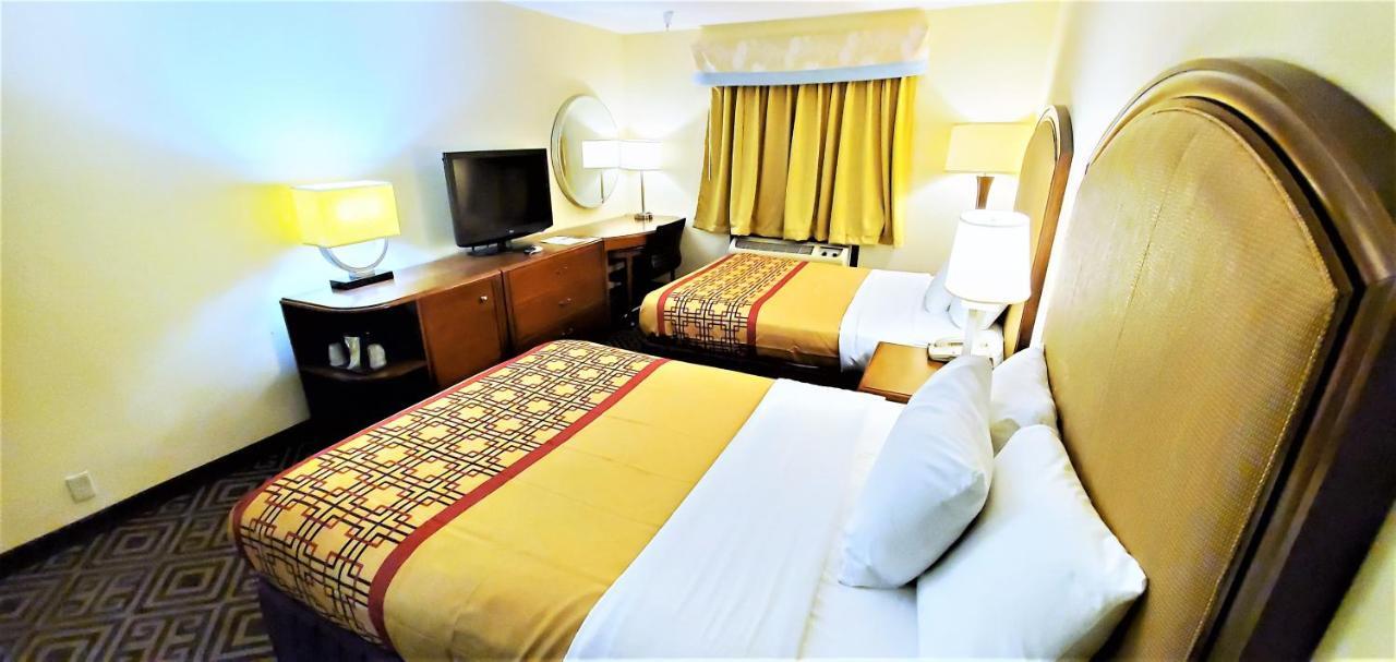 Travel Inn And Suites- Sikeston Miner I-55 Exit-67 ภายนอก รูปภาพ