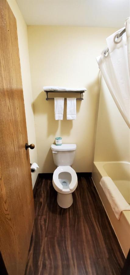 Travel Inn And Suites- Sikeston Miner I-55 Exit-67 ภายนอก รูปภาพ