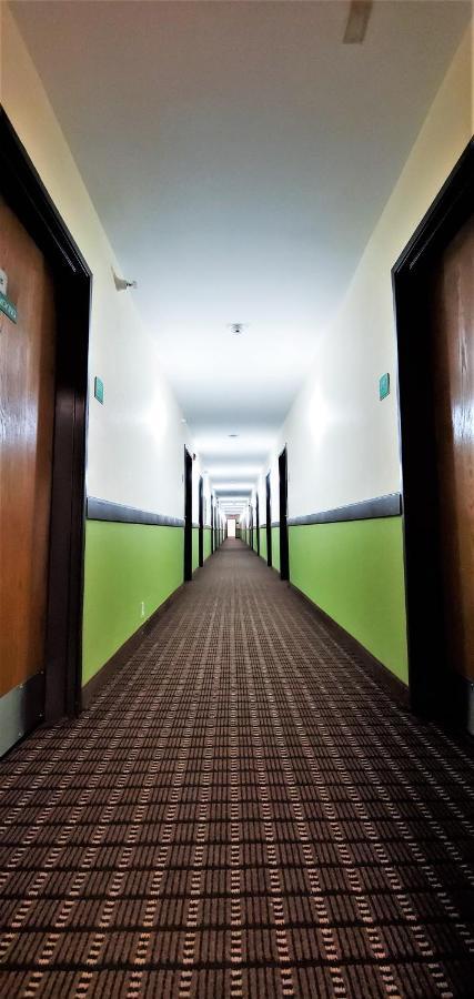 Travel Inn And Suites- Sikeston Miner I-55 Exit-67 ภายนอก รูปภาพ